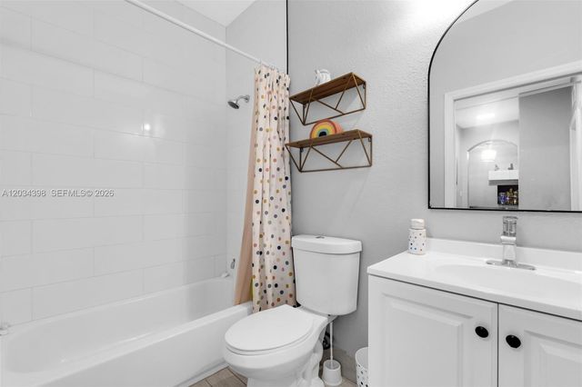 2551 SE 16th Terrace 101, Homestead, FL 33035