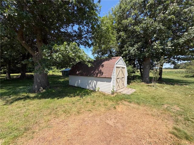 5276 392nd Street, North Branch, MN 55056