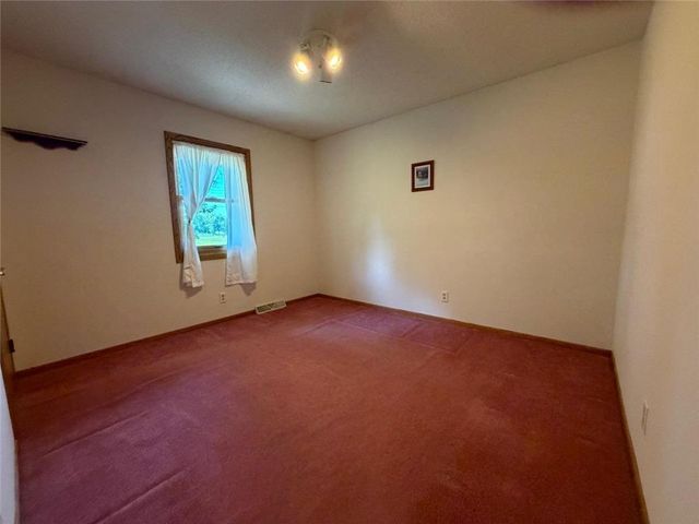 5276 392nd Street, North Branch, MN 55056