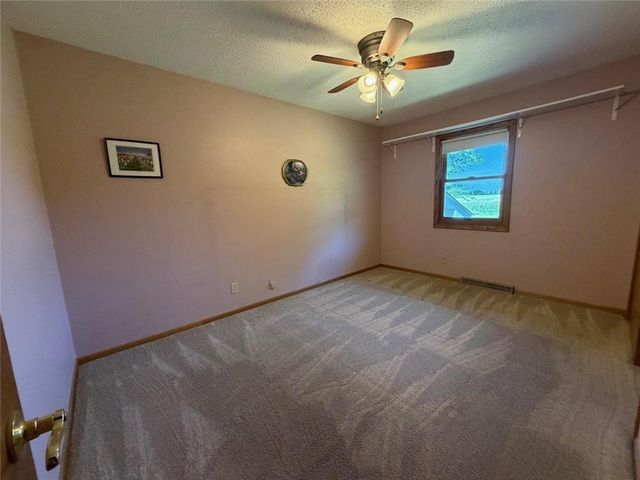 5276 392nd Street, North Branch, MN 55056