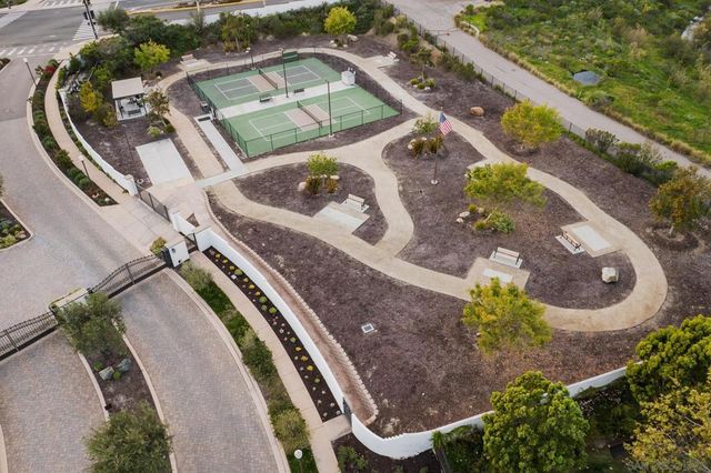 7911 Lusardi Creek Ln, San Diego, CA 92127