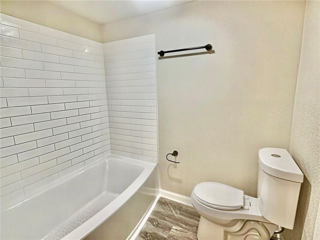 112 S Taylor Street, Pleasant Hill, MO 64080