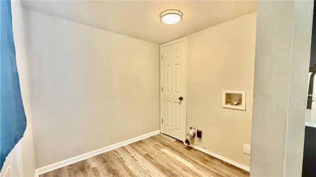 112 S Taylor Street, Pleasant Hill, MO 64080