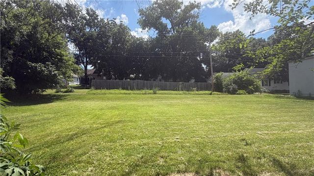 112 S Taylor Street, Pleasant Hill, MO 64080