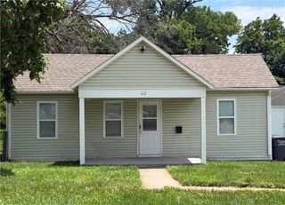 112 S Taylor Street, Pleasant Hill, MO 64080