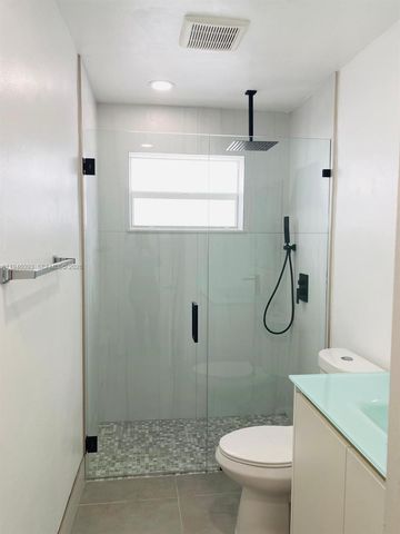 2820 NW 14th Ct, Fort Lauderdale, FL 33311