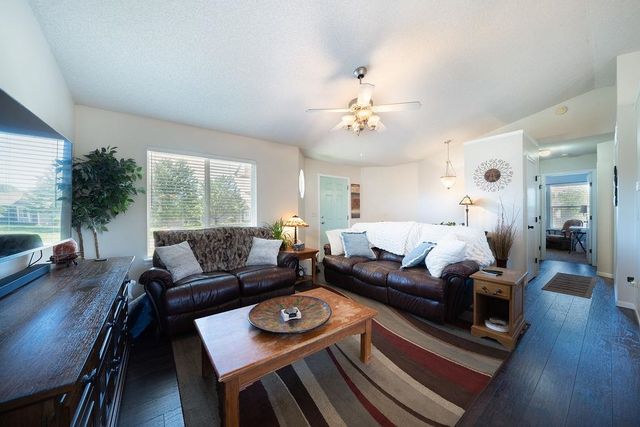 3037 E Lanners Circle, Wichita, KS 67219
