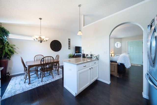 3037 E Lanners Circle, Wichita, KS 67219