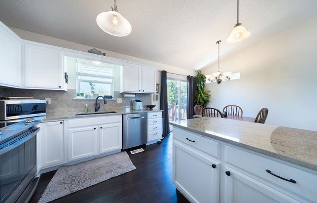 3037 E Lanners Circle, Wichita, KS 67219