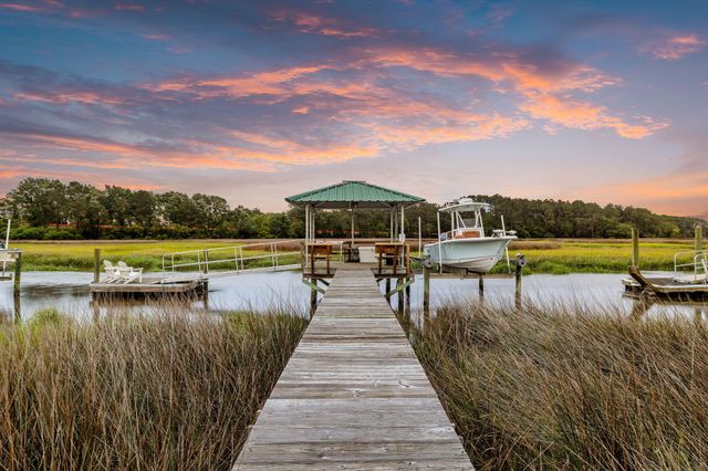 1635 Bull Creek Lane, Charleston, SC 29414
