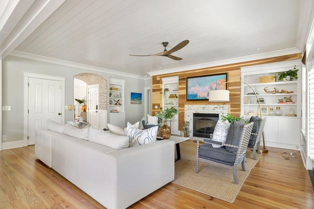 1635 Bull Creek Lane, Charleston, SC 29414