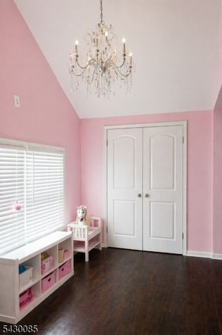 75 Lake Trl E, Wayne Twp., NJ 07470