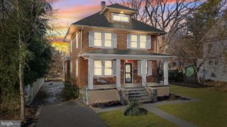 2802 MANHATTAN AVE, Baltimore, MD 21215