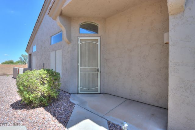 1412 N DESERT WILLOW Street, Casa Grande, AZ 85122
