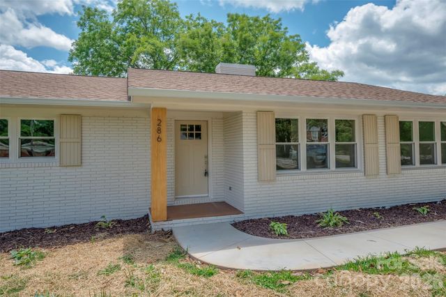 286 N Main Street, Mooresboro, NC 28114