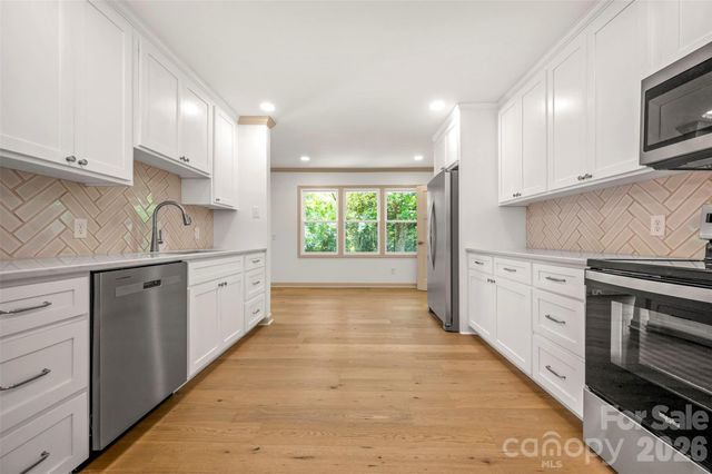 286 N Main Street, Mooresboro, NC 28114