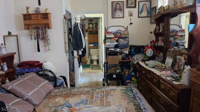 1115 W Camplain Rd, Manville Boro, NJ 08835