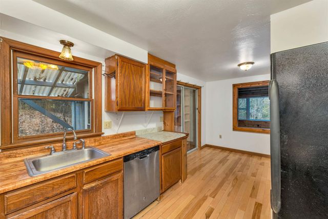 154 Mountain Road, Deerfield, NH 03037