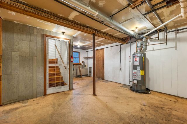 154 Mountain Road, Deerfield, NH 03037