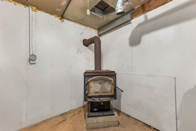 154 Mountain Road, Deerfield, NH 03037