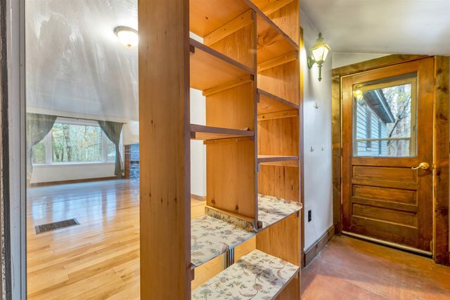 154 Mountain Road, Deerfield, NH 03037