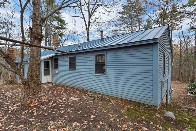 154 Mountain Road, Deerfield, NH 03037