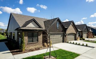 920 Heritage Drive, Bloomfield Hills, MI 48304