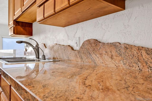 425 Edie Lane, Westcliffe, CO 81252