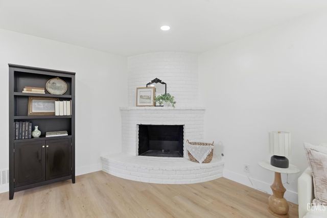 5808 Sally Avenue, Bakersfield, CA 93308