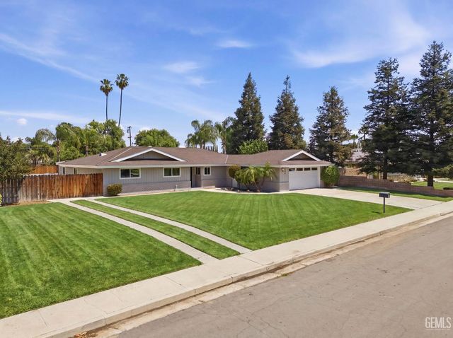 5808 Sally Avenue, Bakersfield, CA 93308