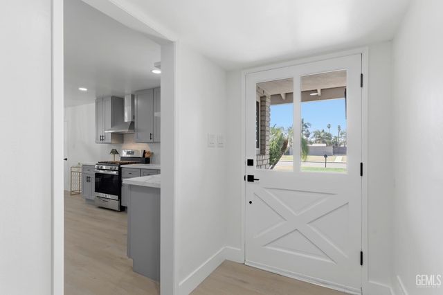 5808 Sally Avenue, Bakersfield, CA 93308