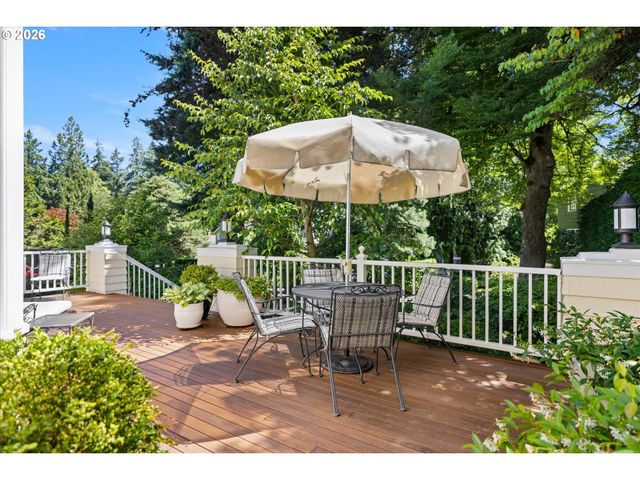 2670 Sw MONTGOMERY Dr, Portland, OR 97201