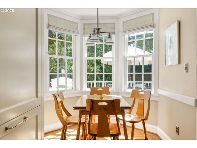 2670 Sw MONTGOMERY Dr, Portland, OR 97201