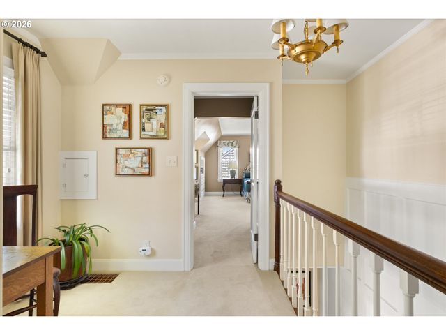 2670 Sw MONTGOMERY Dr, Portland, OR 97201