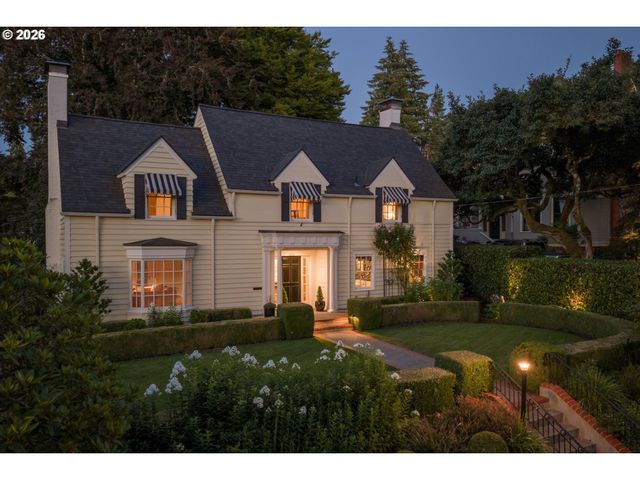 2670 Sw MONTGOMERY Dr, Portland, OR 97201