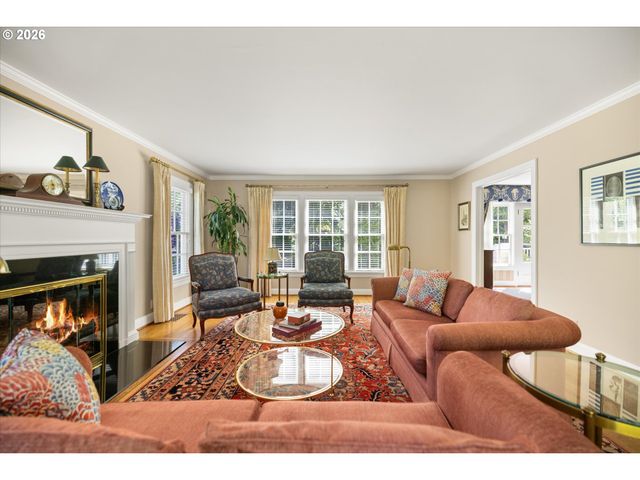 2670 Sw MONTGOMERY Dr, Portland, OR 97201