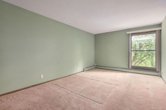 9600 Portland Avenue S 311, Bloomington, MN 55420