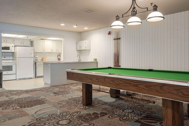 9600 Portland Avenue S 311, Bloomington, MN 55420