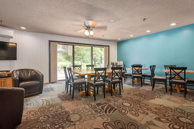 9600 Portland Avenue S 311, Bloomington, MN 55420