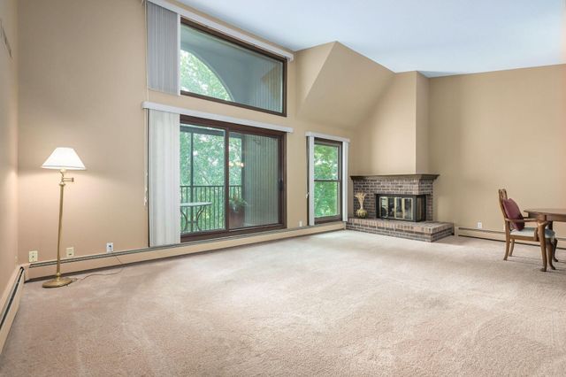 9600 Portland Avenue S 311, Bloomington, MN 55420
