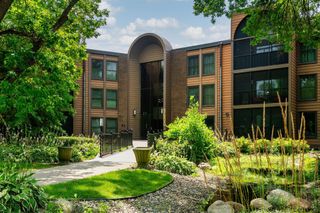 9600 Portland Avenue S 311, Bloomington, MN 55420