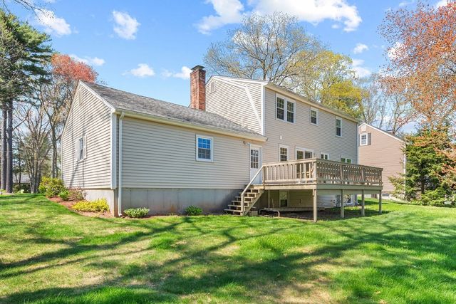 151 Cranberry Rd, North Attleboro, MA 02760