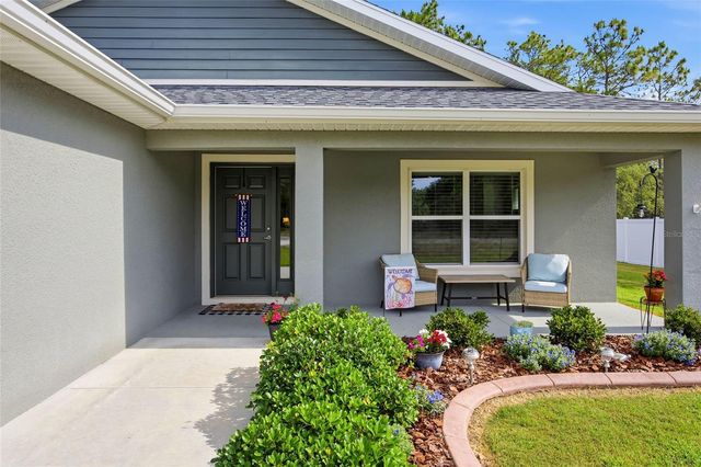 141 FISHER WAY, Ocklawaha, FL 32179