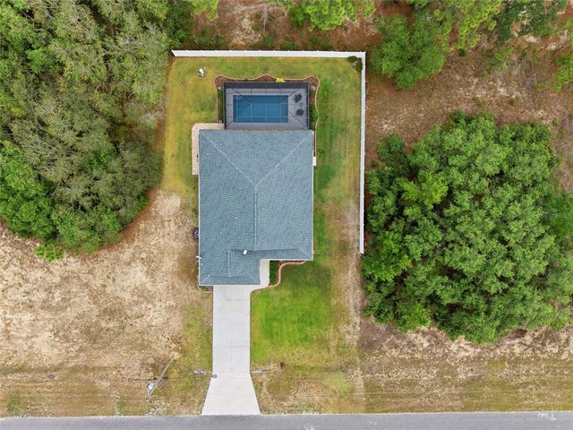 141 FISHER WAY, Ocklawaha, FL 32179
