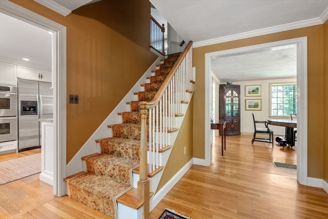 41 Great Rock Rd, Sherborn, MA 01770