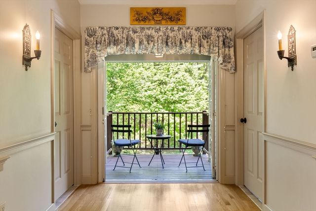41 Great Rock Rd, Sherborn, MA 01770