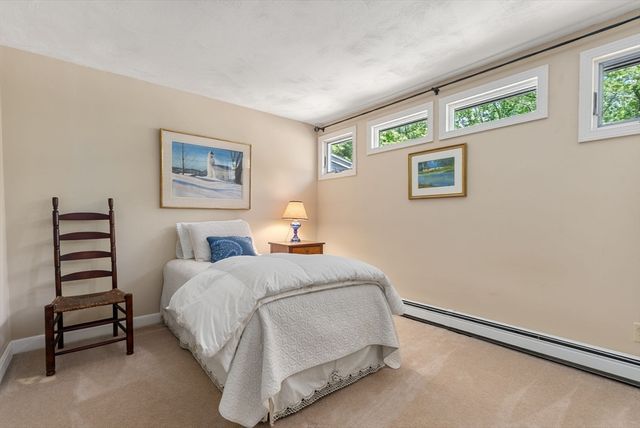 41 Great Rock Rd, Sherborn, MA 01770