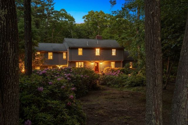 41 Great Rock Rd, Sherborn, MA 01770