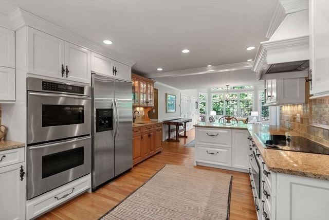 41 Great Rock Rd, Sherborn, MA 01770