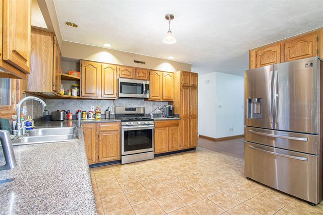 211 N Cedar Street, Evart, MI 49631